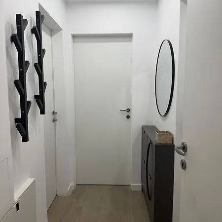 Modern Sea With Pool & Апартаменты *
